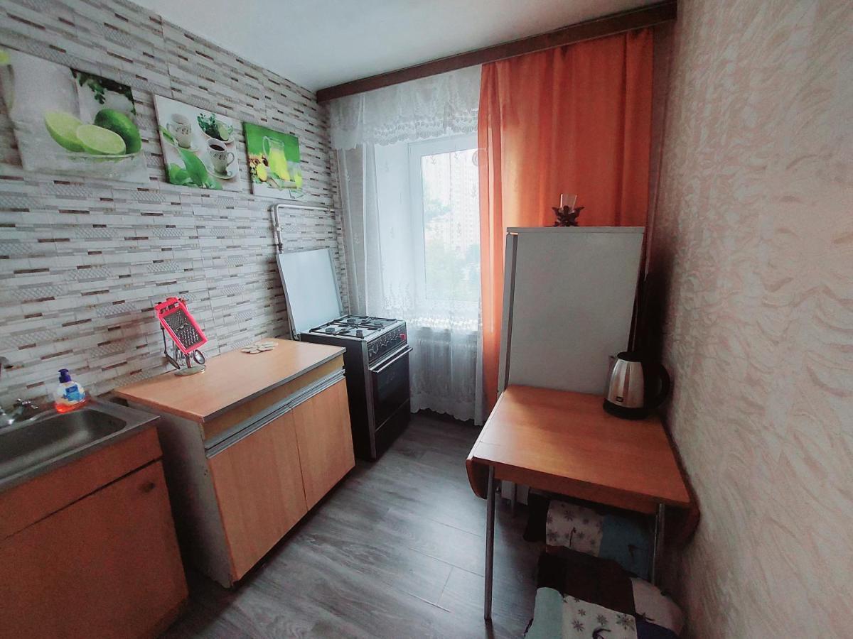 Apartment On Vadim Hetman Street 38 - Industrial Bridge Kyiv Exterior photo